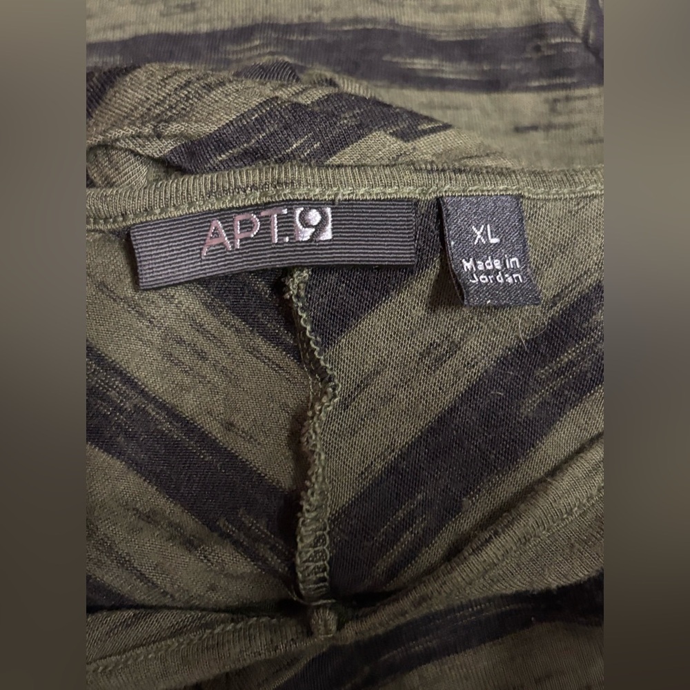 Apt. 9 Green and Black Patterned Shirt - Picture 3 of 3